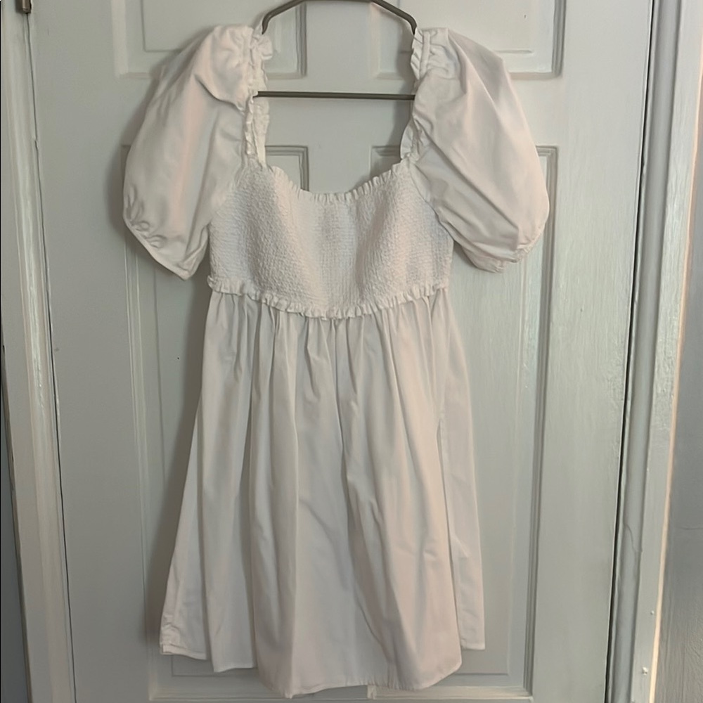 Aritzia White Puff Sleeve Dress (worn once)